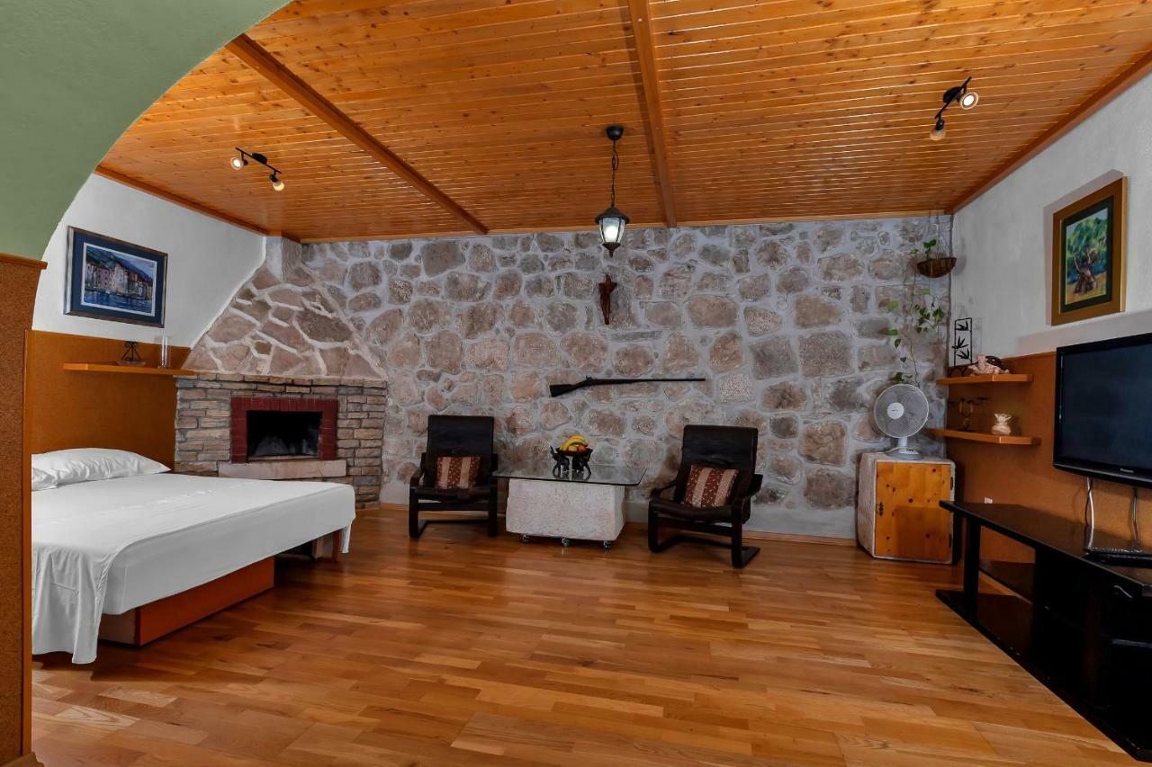 Holiday home Duje *