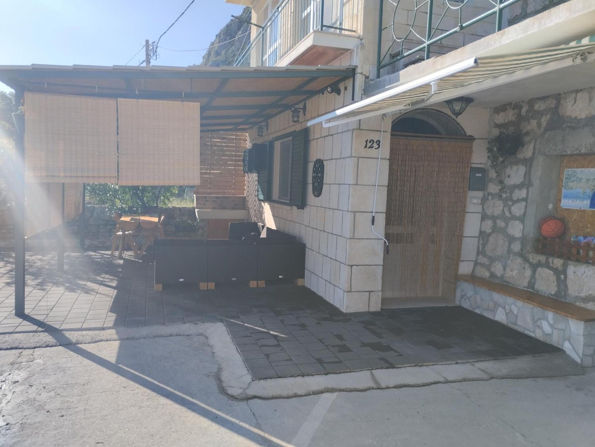 Duje Hébergement de vacances Veliko Brdo (Makarska)